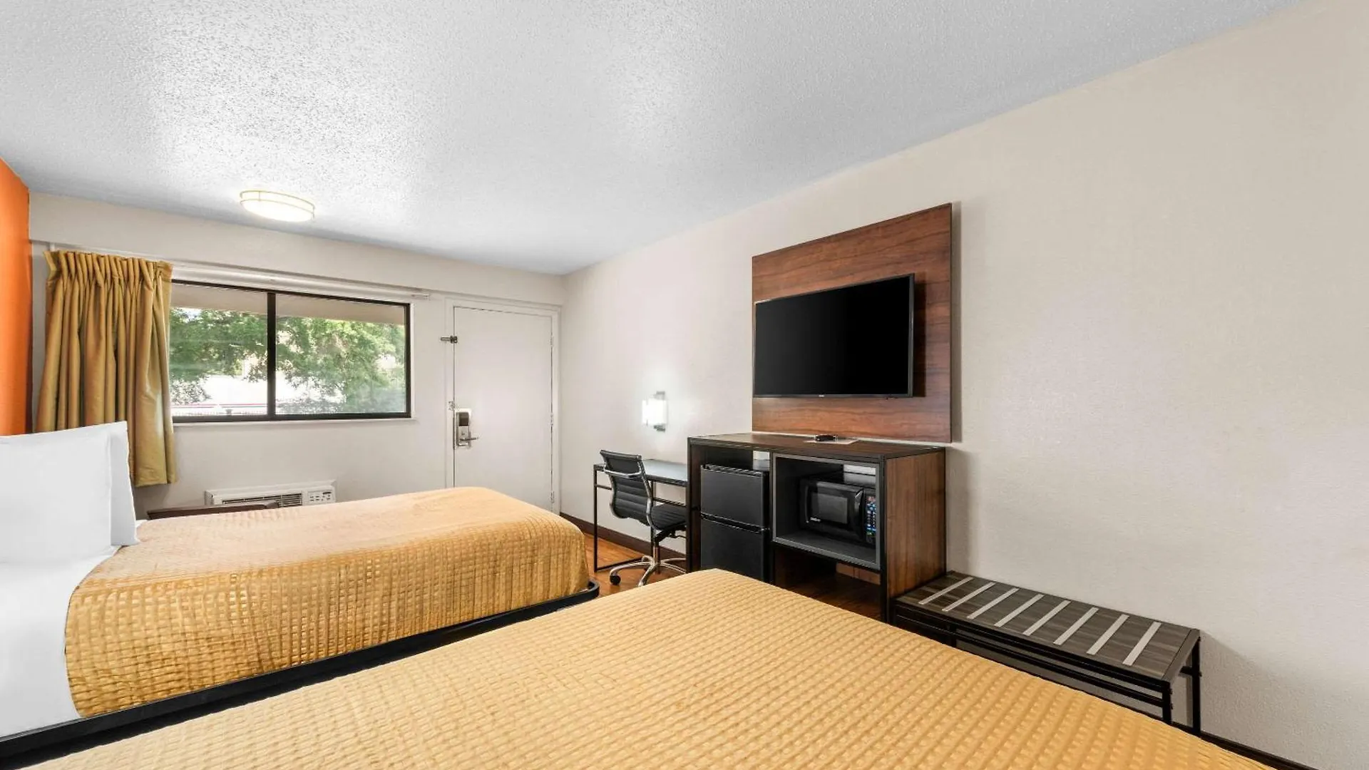 Econo Lodge Charlotte Airport