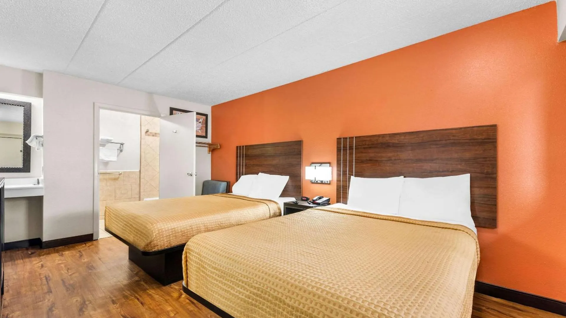 Econo Lodge Charlotte Airport
