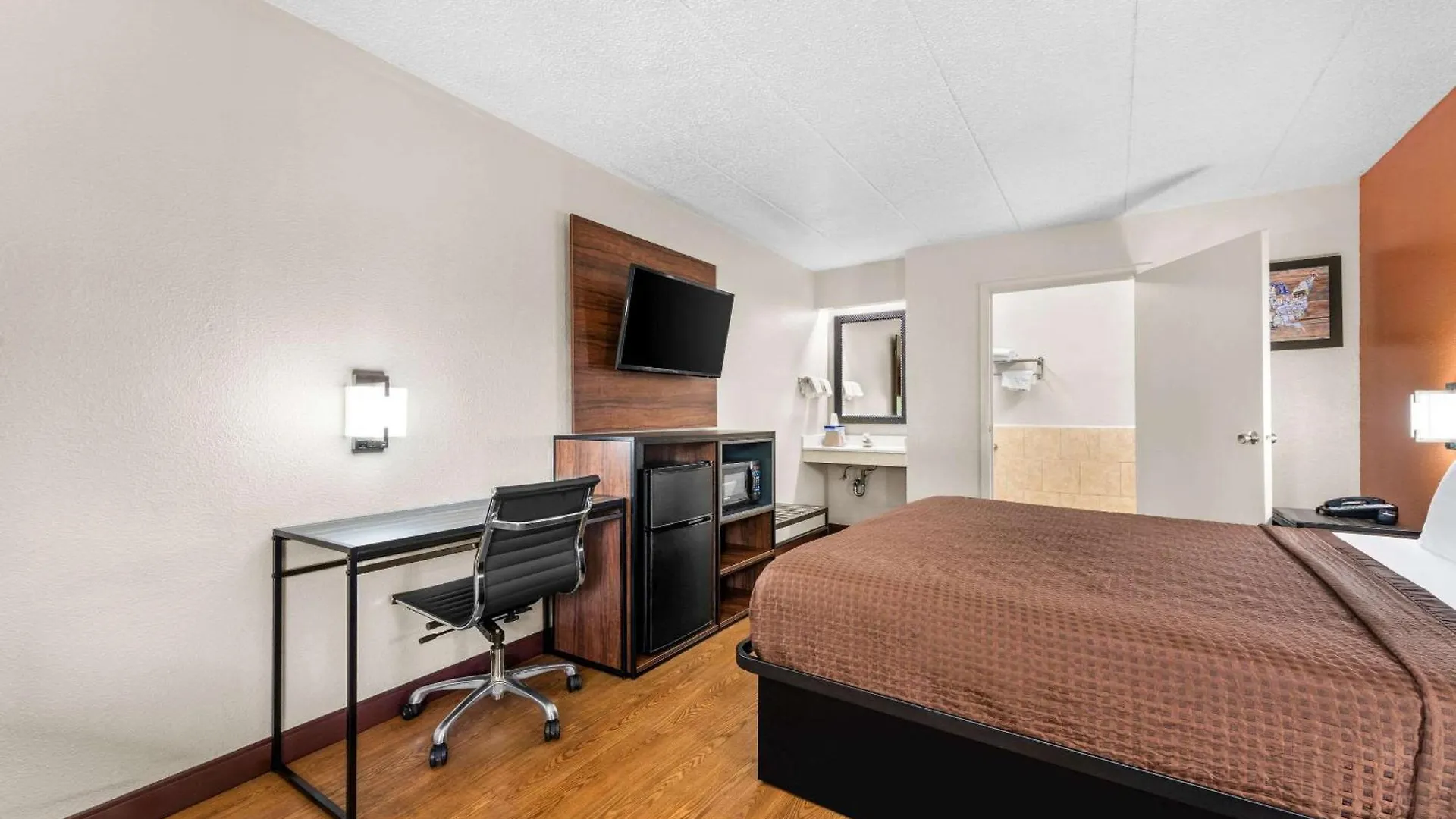 Econo Lodge Charlotte Airport