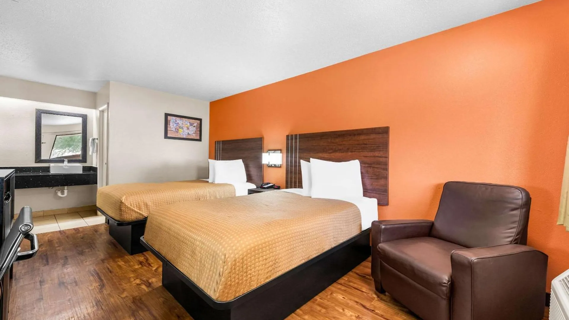 Econo Lodge Charlotte Airport