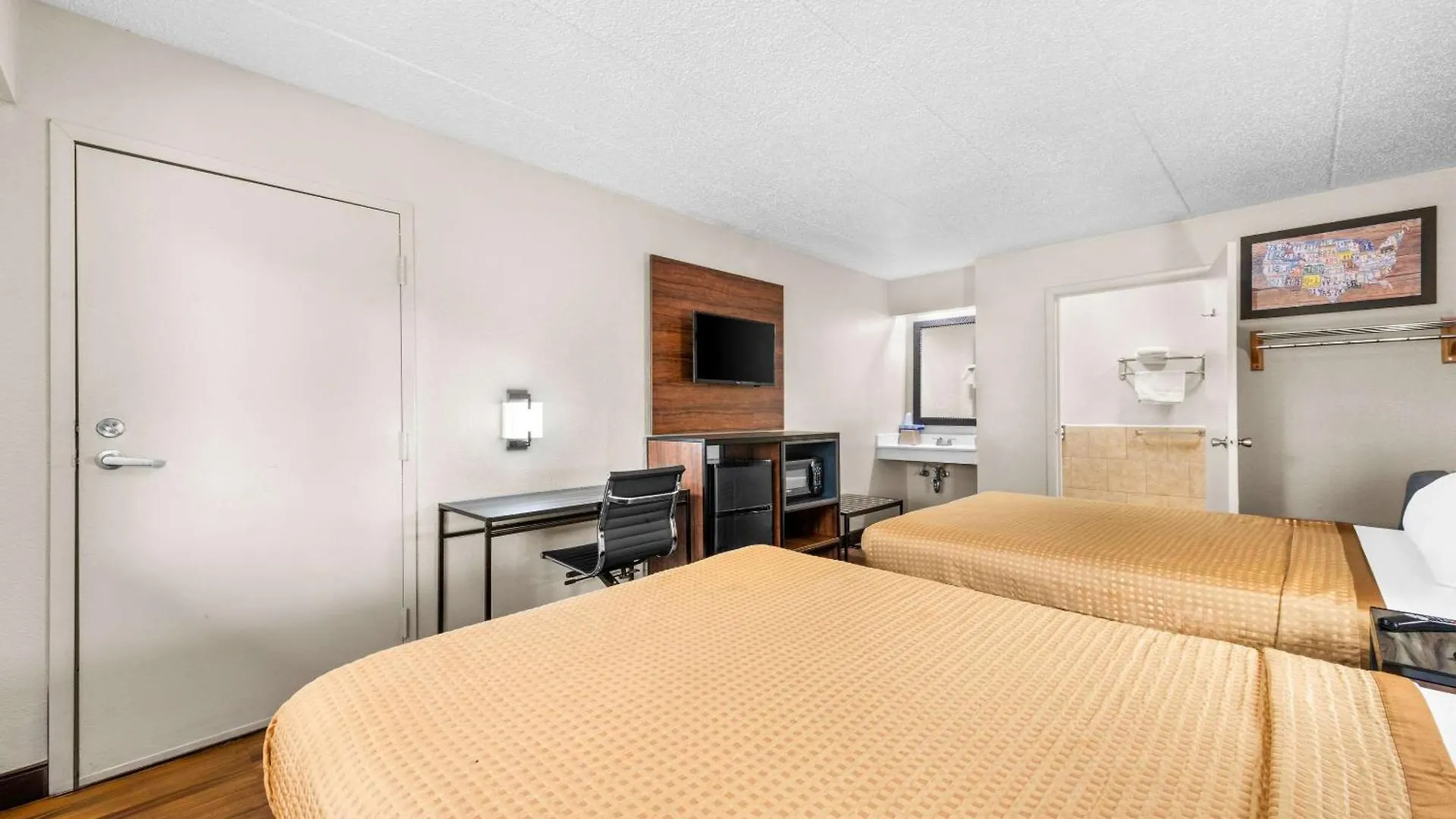 Econo Lodge Charlotte Airport